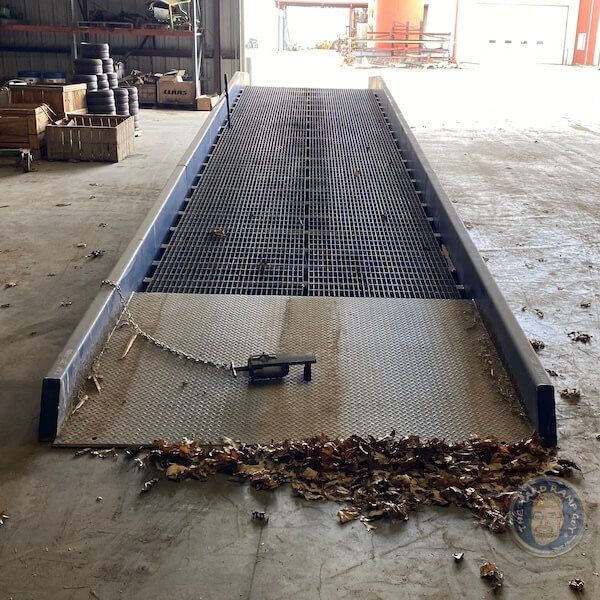 Bluff Mobile Steel Yard Ramp in Illinois, 20K Capacity, 84" Width, 36' Length