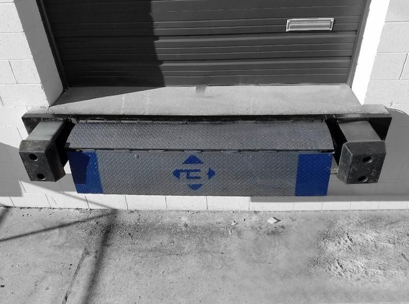 Edge-of-Dock Leveler Edge-of-Dock Leveler