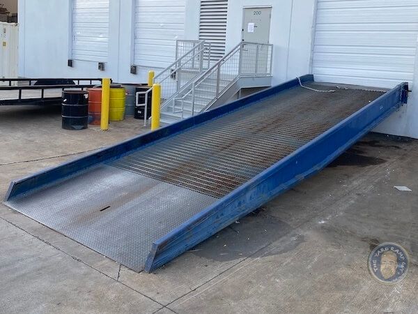 Bluff Used Steel Yard Ramp | 102-in W, 20K-lb Cap