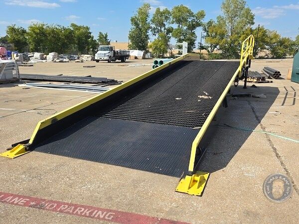 Portable Steel Yard Ramp: Texas | 101-in W, 22K-lb Cap