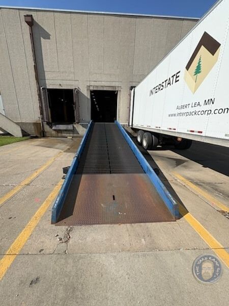 Bluff Mobile Yard Ramp: Missouri, 20K Capacity, 84" Width, 36' Length