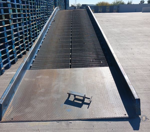 Bluff Steel Portable Yard Ramp in California 20K-lb Capacity