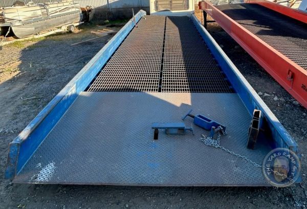Bluff Mobile Yard Ramp: California, 20K Cap, 84 Bluff Mobile Yard Ramp: California, 20K Cap, 84" W, 36' L