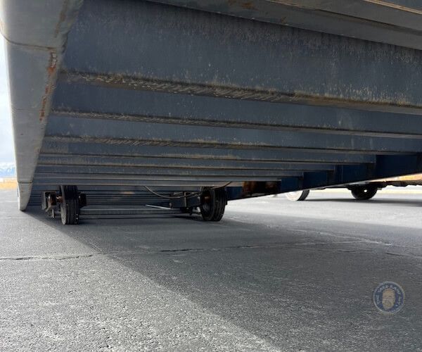 Bluff Mobile Yard Ramp: Arizona, 20K Cap, 84 Bluff Mobile Yard Ramp: Arizona, 20K Cap, 84" W, 36' L