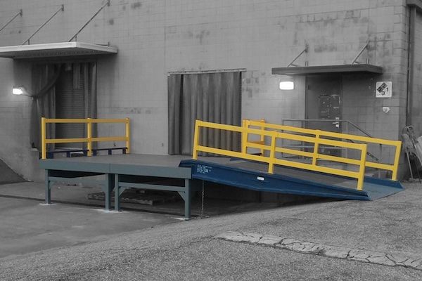 Bluff Steel Platform with Fixed Legs, 20K-lb Capacity, 8 ft Wide, 8 ft Long Bluff Steel Platform with Fixed Legs, 20K-lb Capacity, 8 ft Wide, 8 ft Long