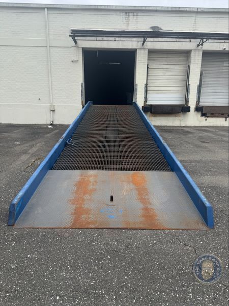 Bluff MobilePRO Yard Ramp for Sale in Florida, Hand Crank, 20K Capacity, 96" Wide, 36 ft Long