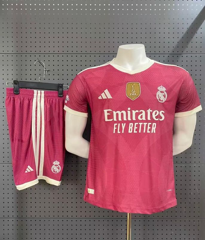 UNIFORME REAL MADRID VISITA IMPORTADO UNIFORME REAL MADRID VISITA IMPORTADO