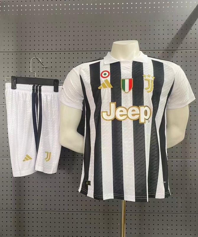 UNIFORME JUVENTUS LOCAL IMPORTADO UNIFORME JUVENTUS LOCAL IMPORTADO
