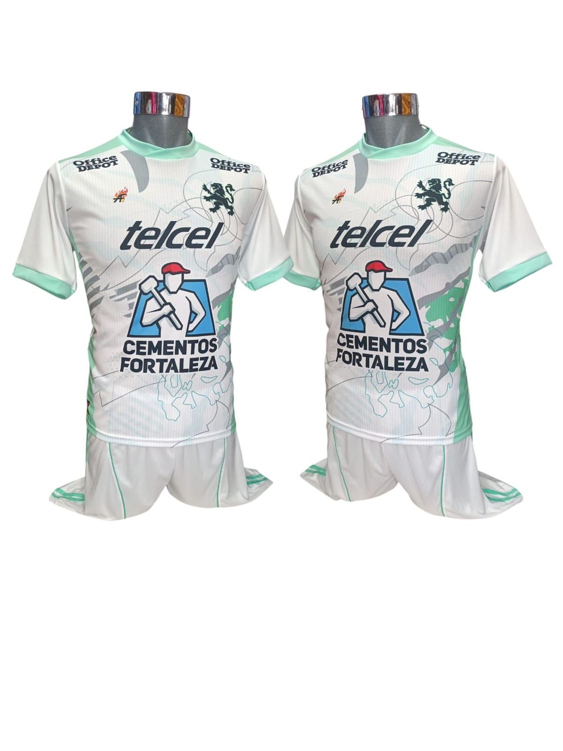 UNIFORME LEON VISITA EXCEL-FIT