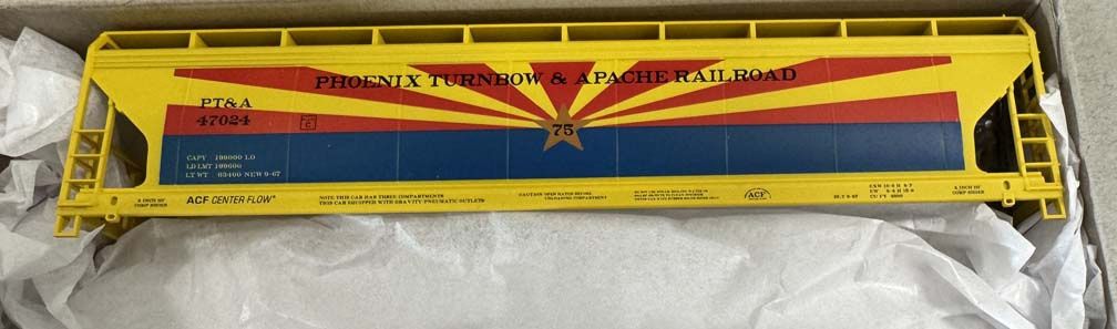 Thunderbird MRRC 75th Anniv Car, Alternate Lookup: ACU TMRRC 75, Size: HO