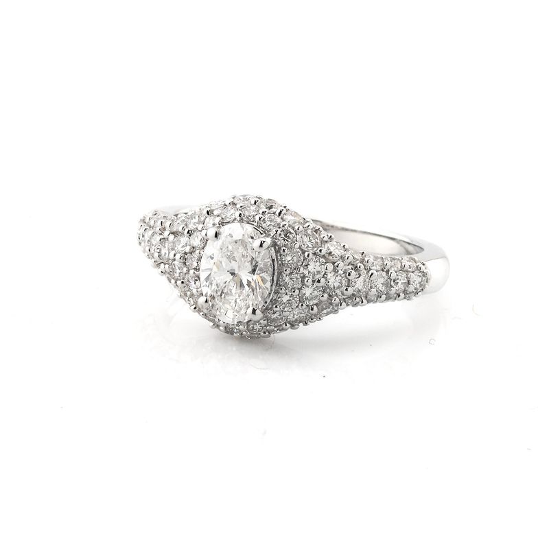 Oval Diamond Ring
