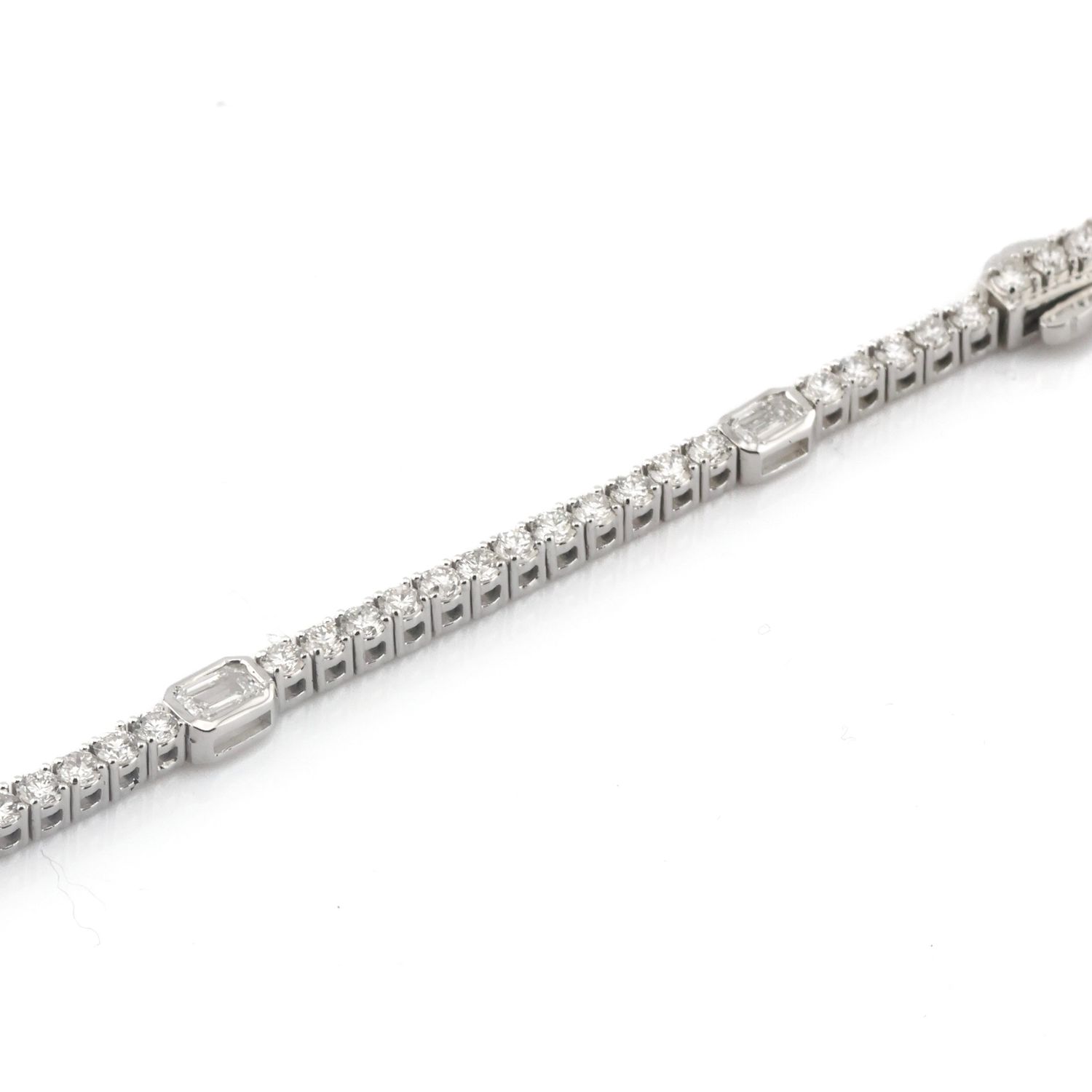 3.6mm Emerald Solitare Tennis Bracelet