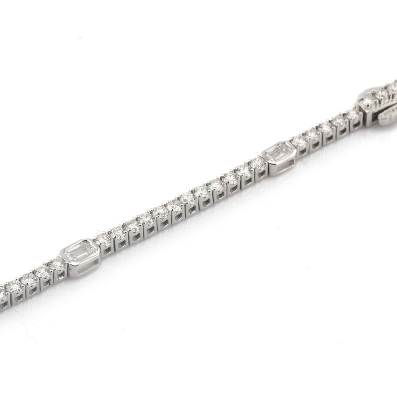 3.6mm Emerald Solitare Tennis Bracelet