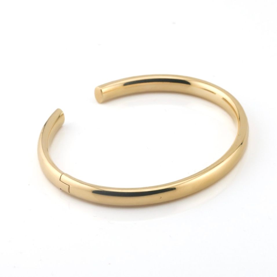 14k Gold bangle