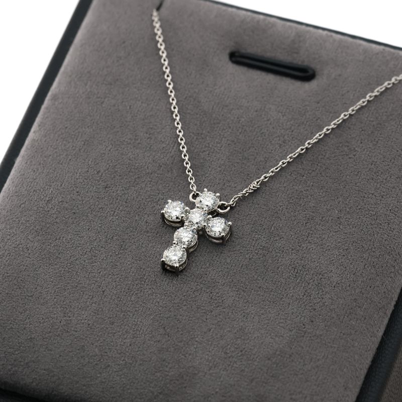 14k Round Diamond Cross and chain