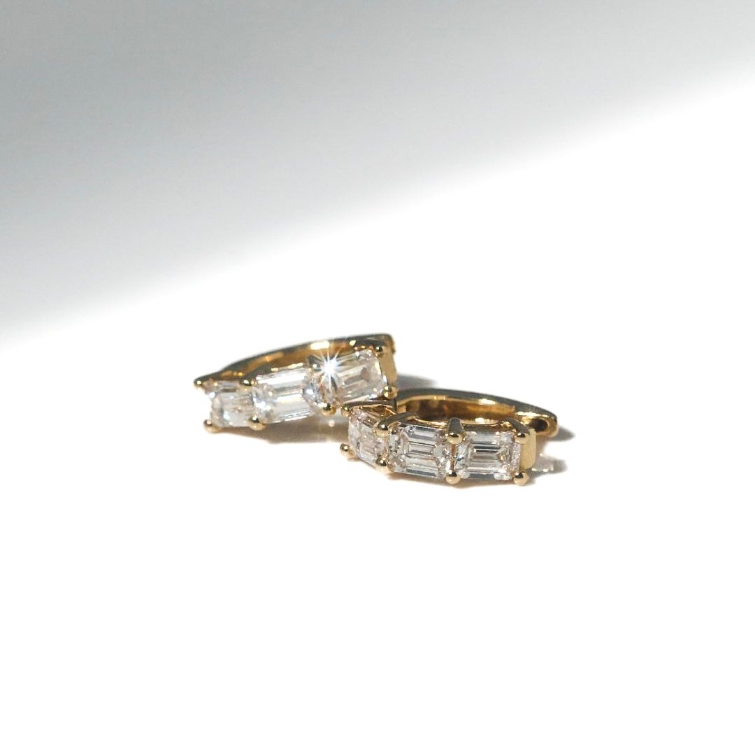 14K YG Emerald Cut Huggies