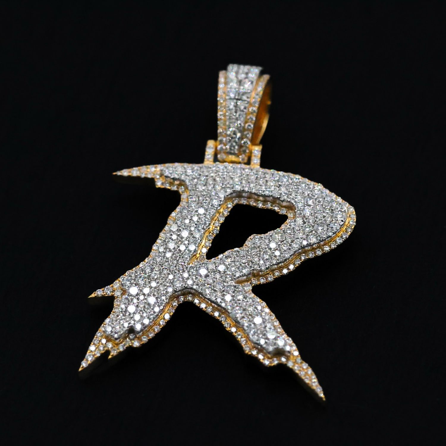 Diamond Galaxy Letter R