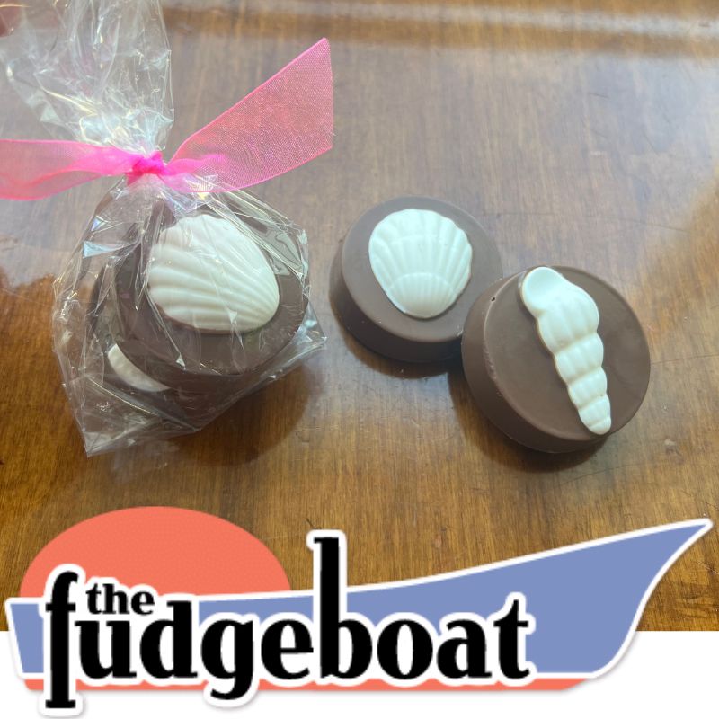 *Chocolate Dipped Oreos