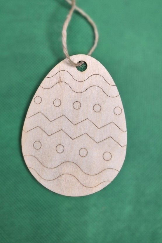 Eko zawieszka - pisanka grawerowana nr 3