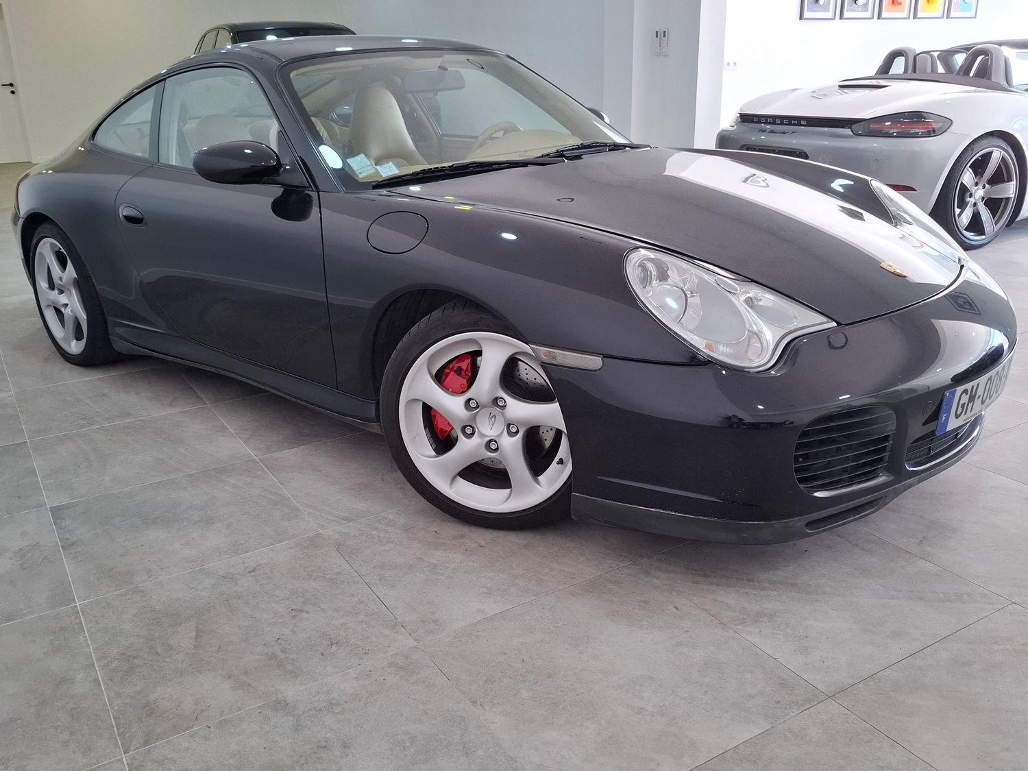 PORSCHE 911 4S