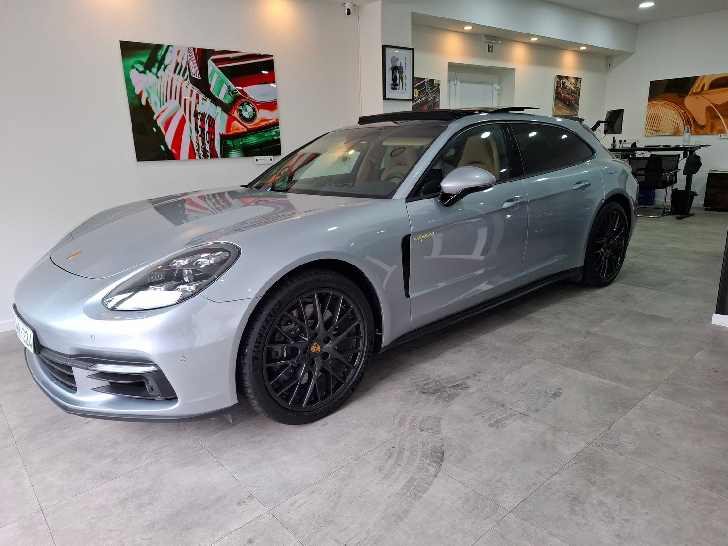 PORSCHE PANAMERA 10 YEARS 462CV FULL
