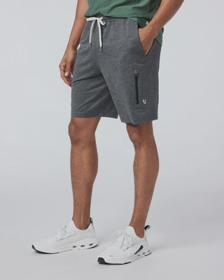 Sunday performance short