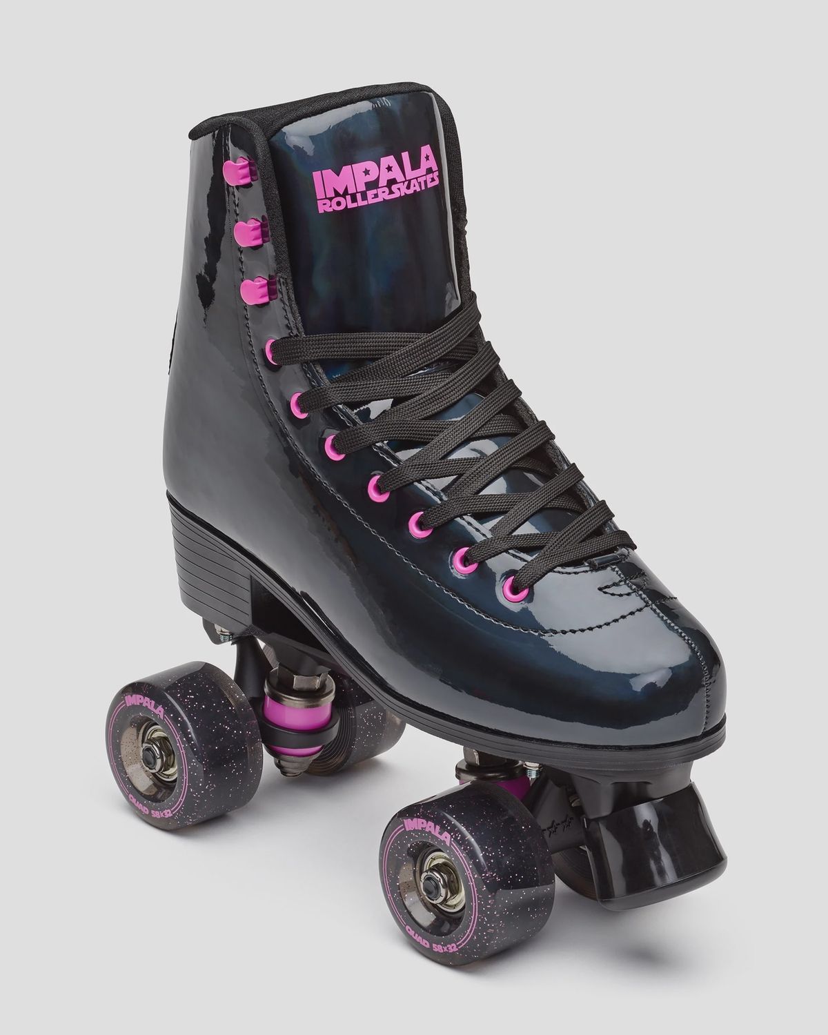 Quad Skate, Color: Black holographic, Size: 6