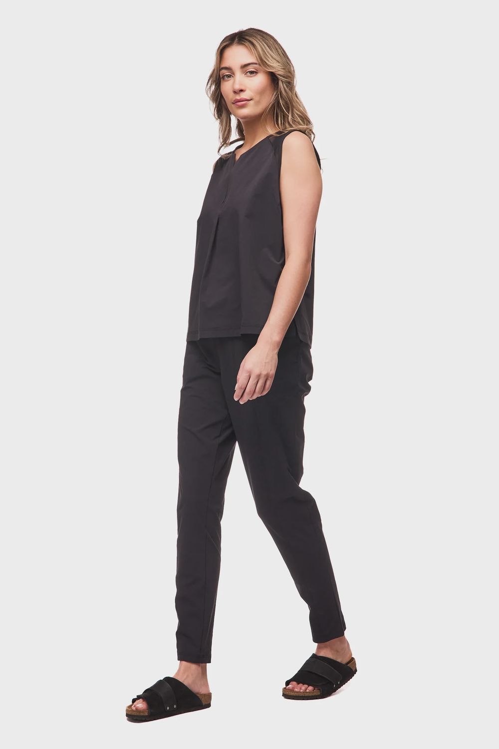 Matkailu V, Colour: BLACK, Size: XS