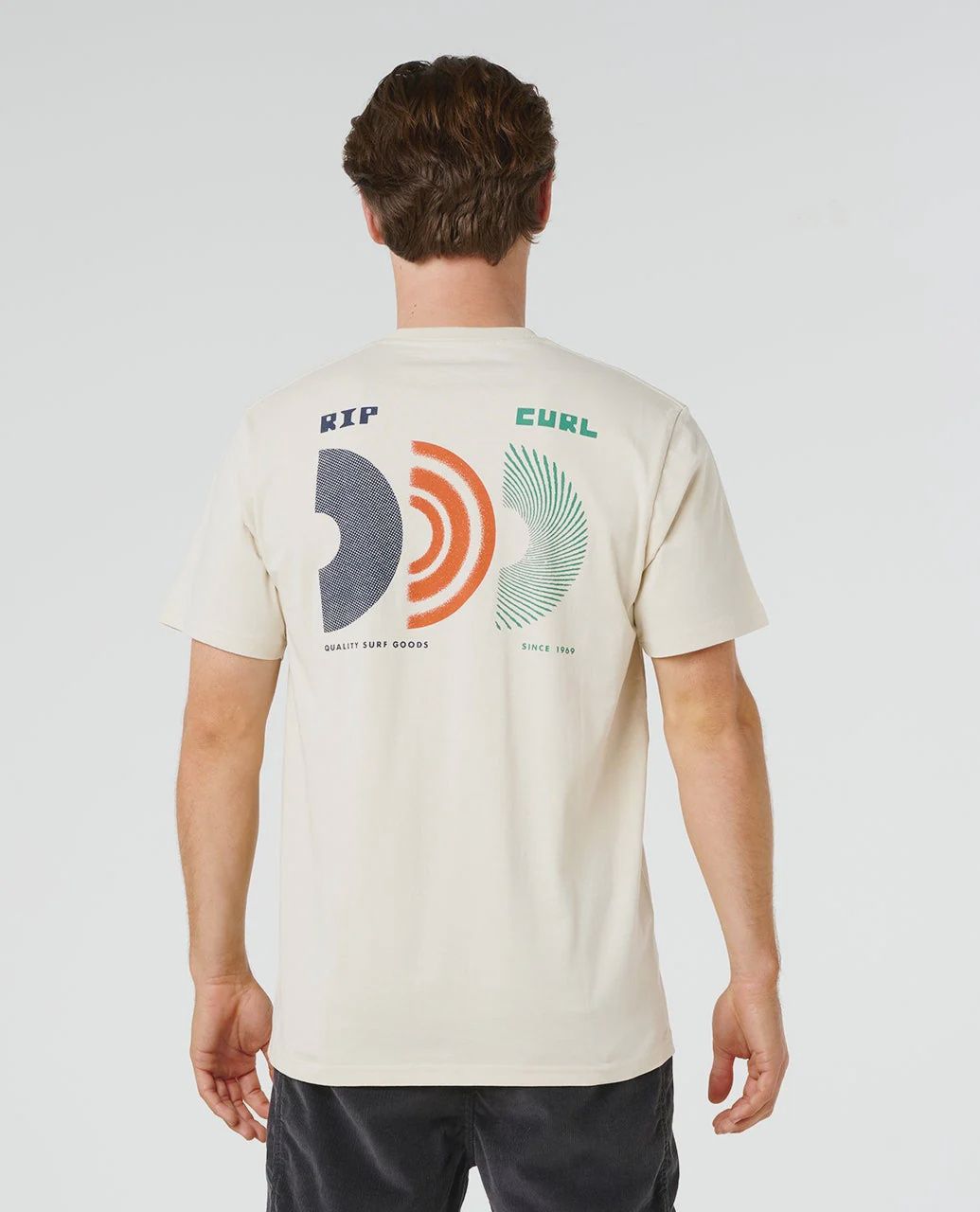 AOTS rising tee, Colour: vintage white, Size: M