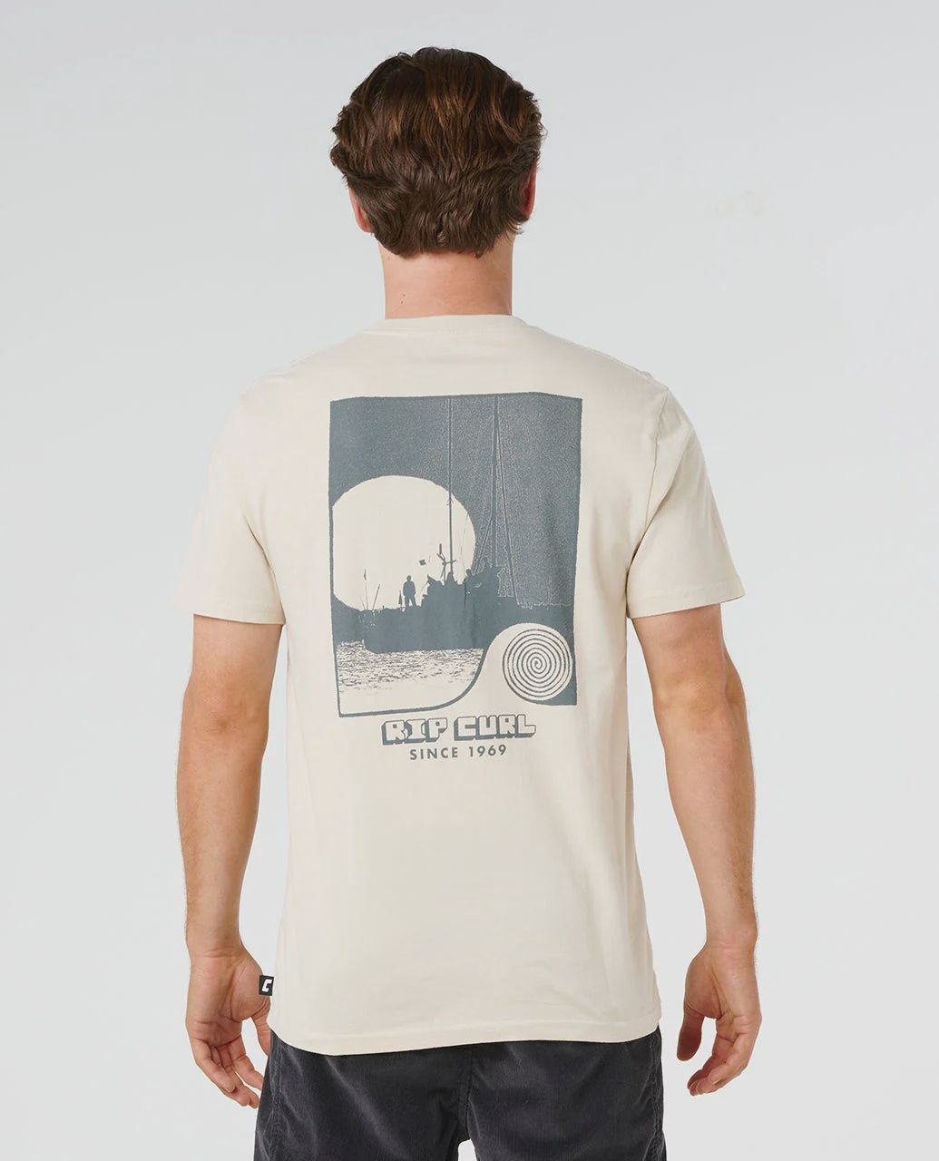 AOTS sailboat tee, Colour: vintage white, Size: M