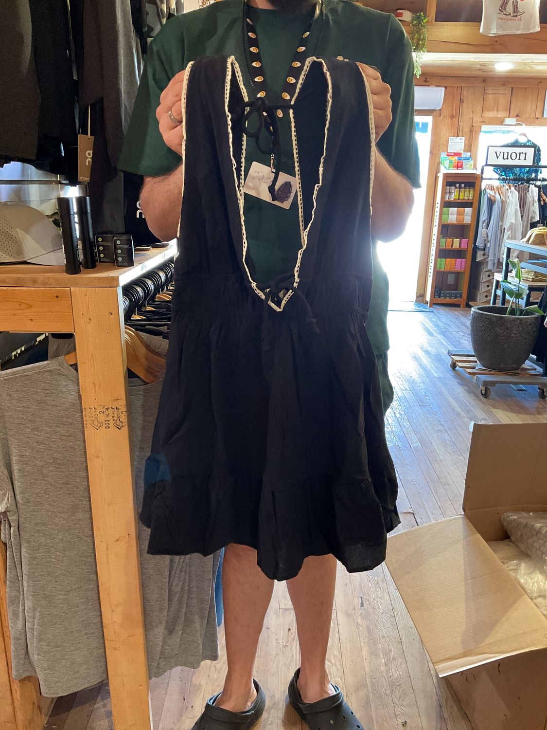 black textured cotton plunge mini dress, Size: s