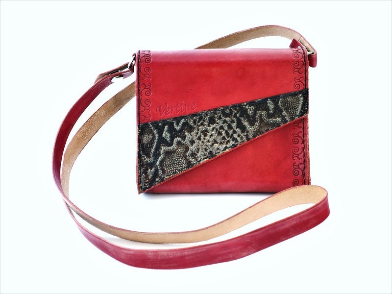 Venice small angled Cross Shoulder/Clutch/Whistler bag,  Available color: red, black, blue, sand, brown