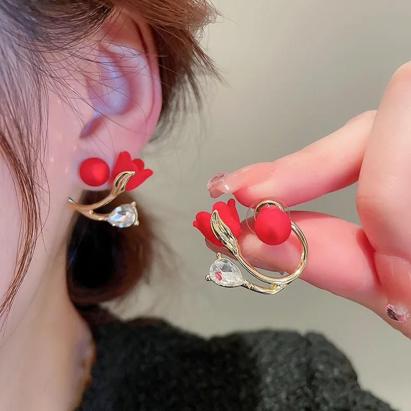 ✨ Trendy Earrings Collection – Multiple Designs ✨ Trendy Earrings Collection – Multiple Designs
