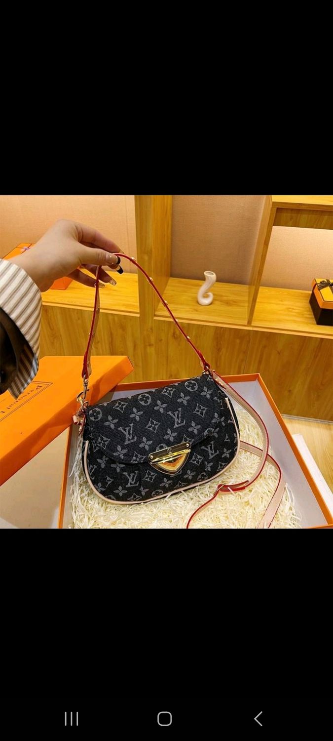 Borsa LV