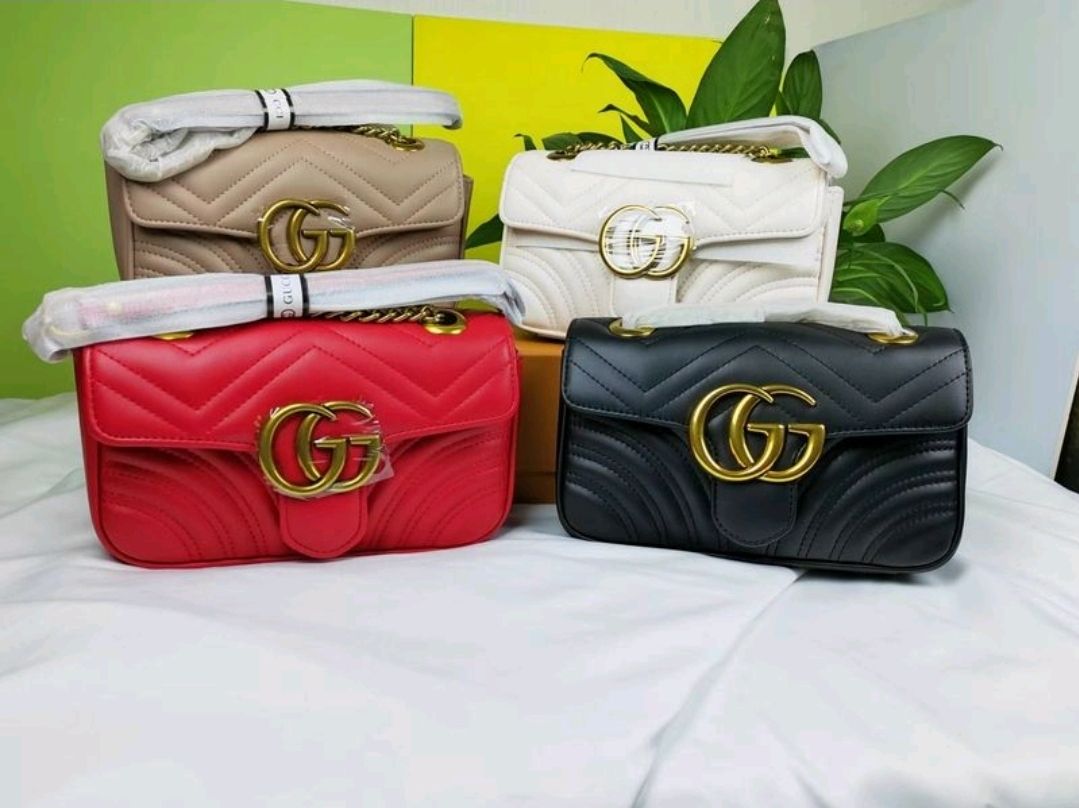 Borsa G