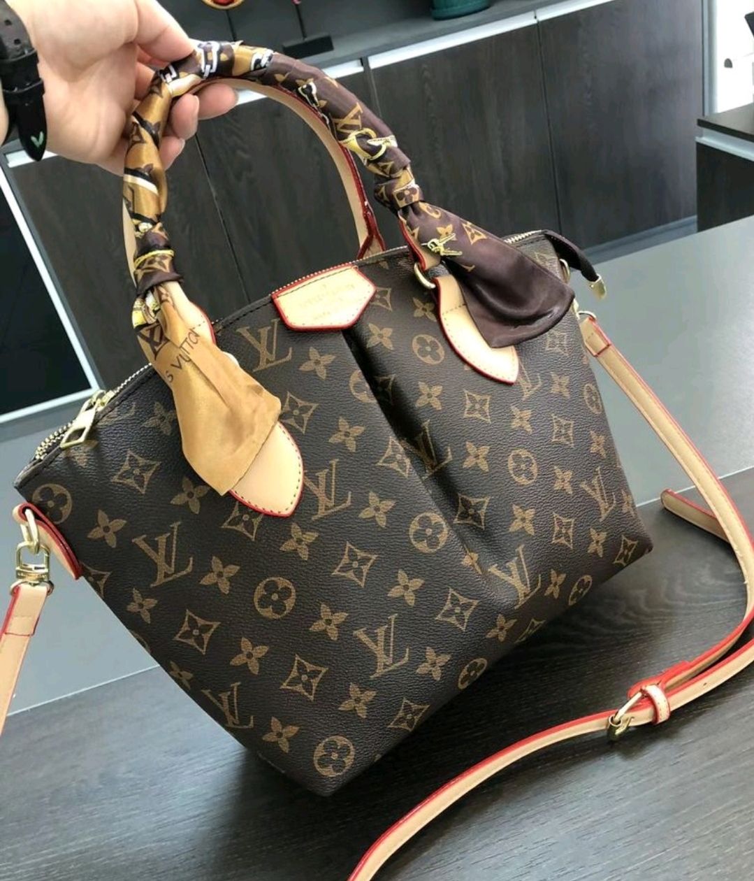Borsa LV