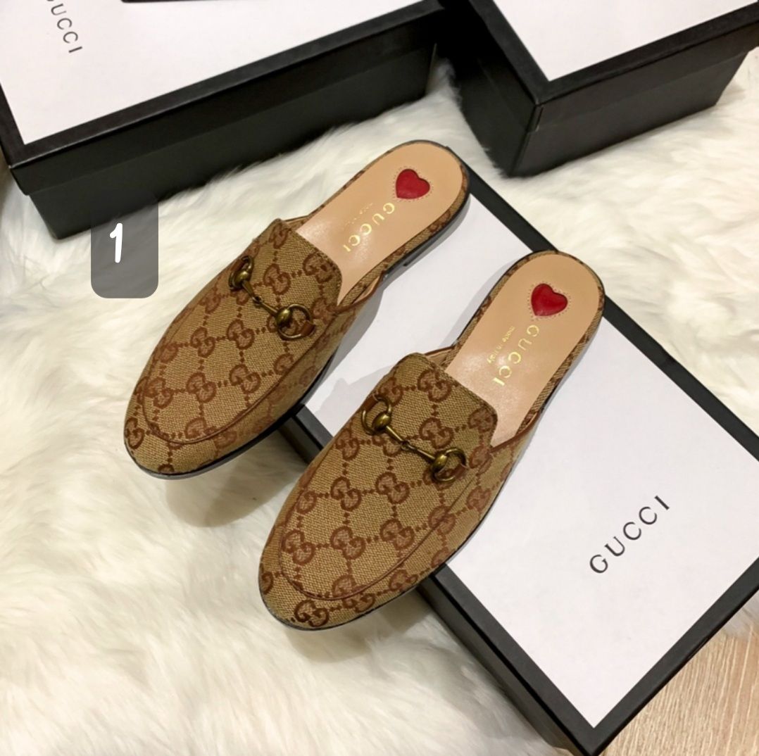 Scarpe G