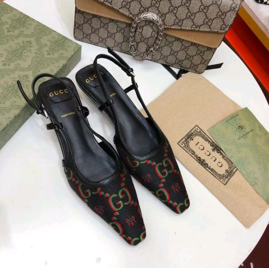 Scarpe G
