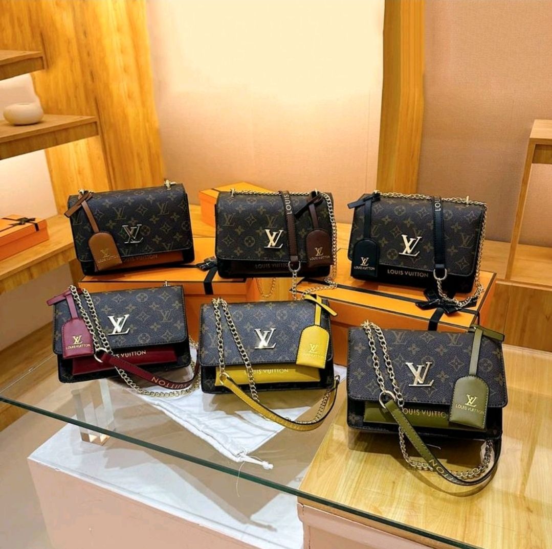 Borsa LV