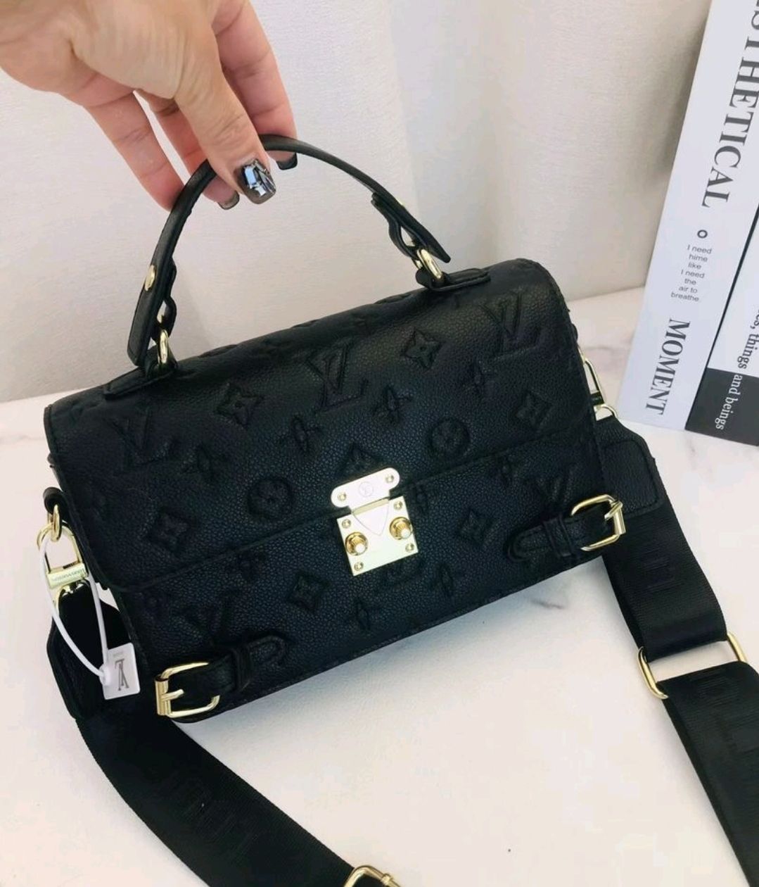 Borsa LV