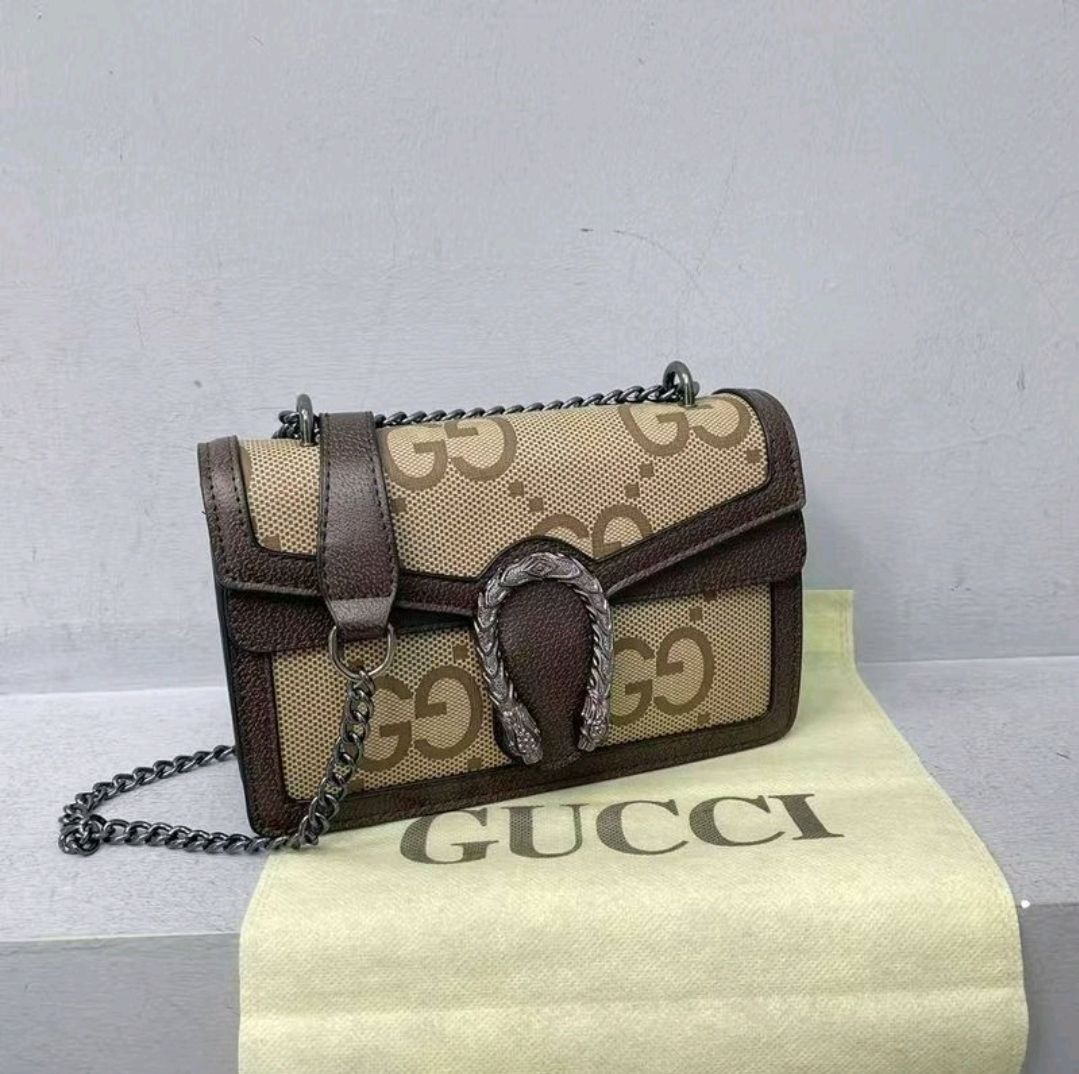 Borsa G