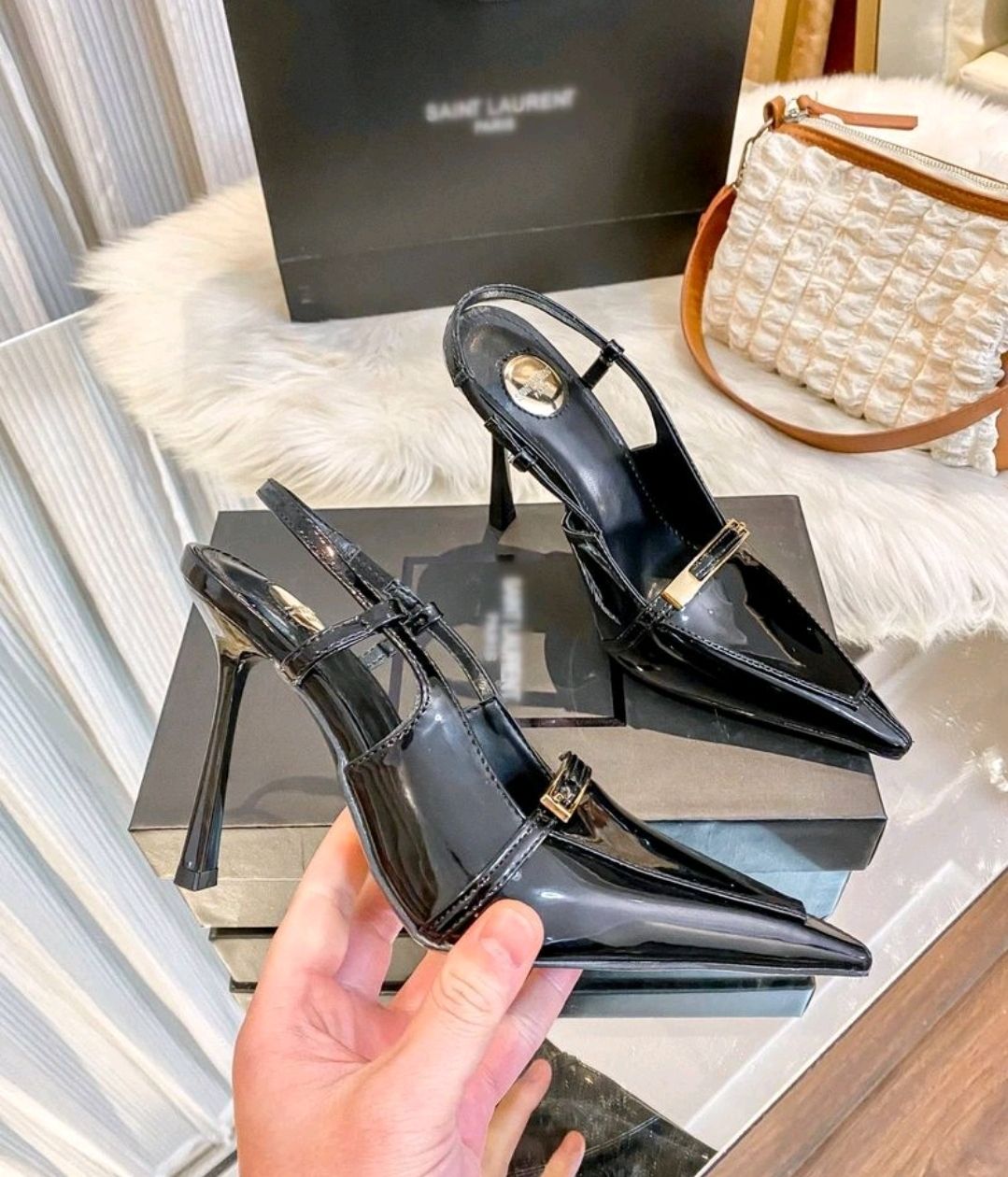 Scarpa YSL