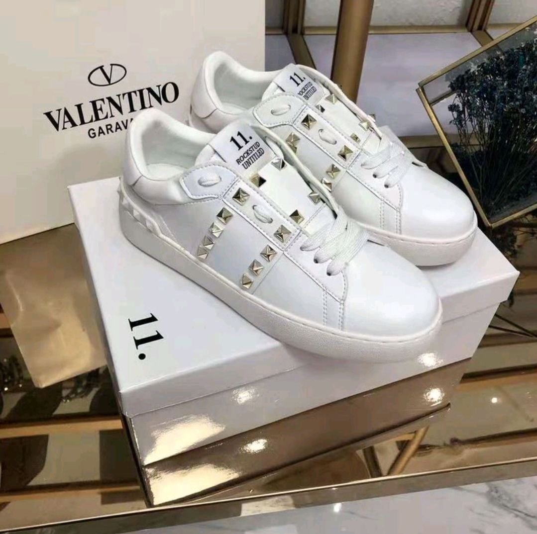 Scarpe V