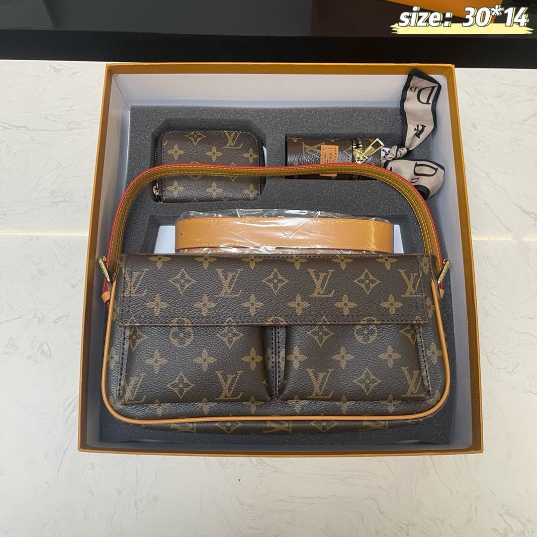 Set tre pezzi con scatola