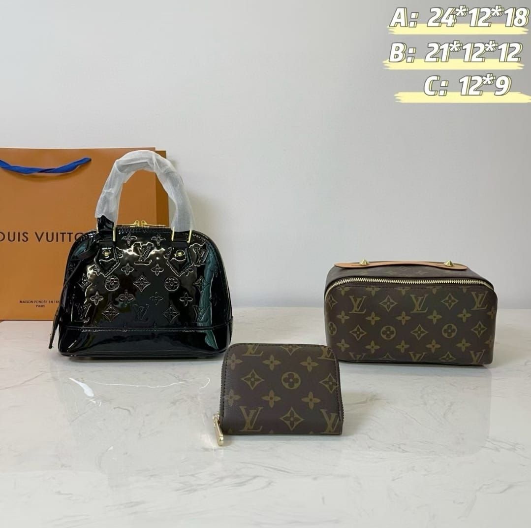 Set tre pezzi con scatola