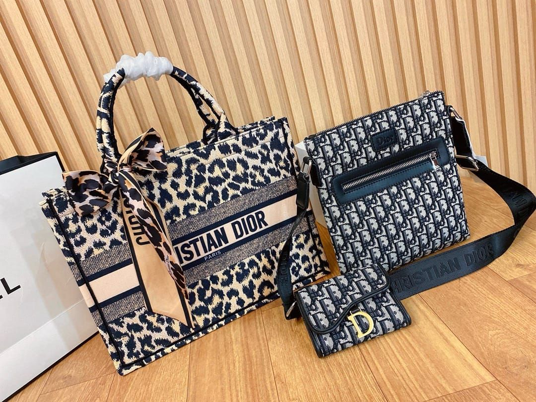 Set tre pezzi con scatola