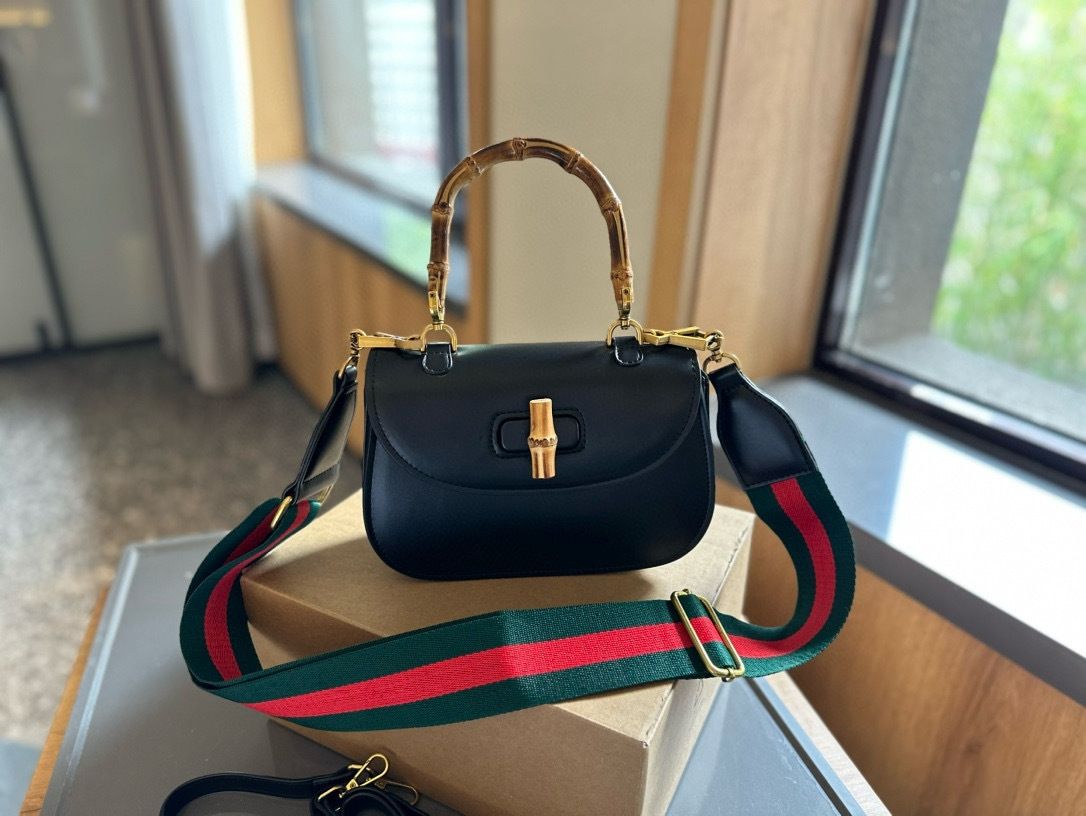 Art.Borsa completa di scatola