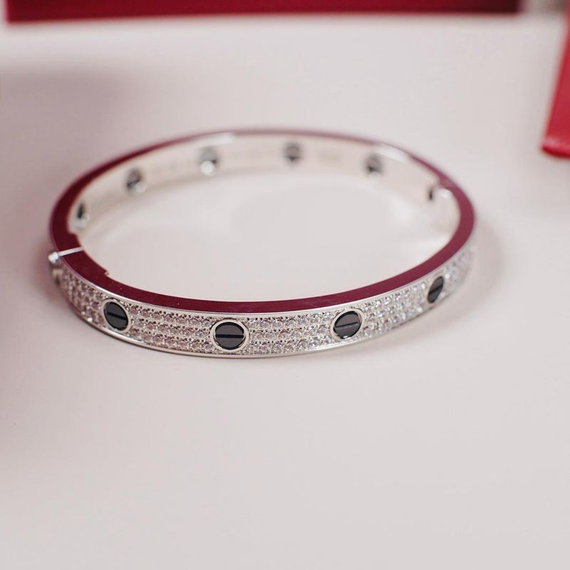 Luxury Silver Charm Bracelet - Unisex Diamond Bracelet for Wedding Gift