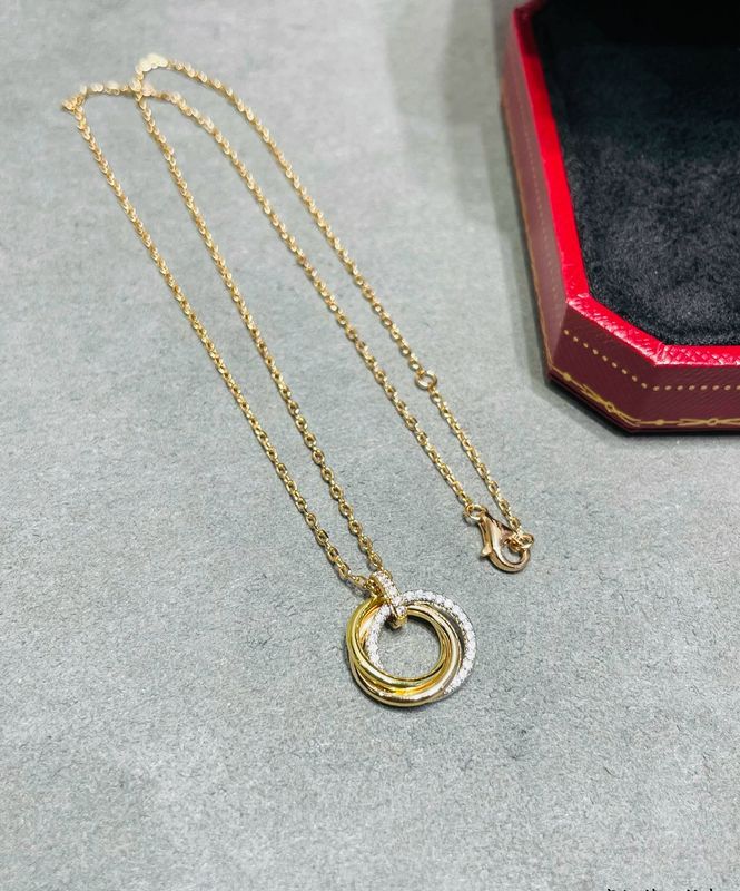 Dual-Tone Interlocking Circle Pendant Necklace