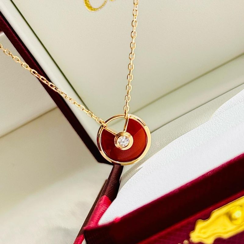 Elegant Red Enamel Disc Pendant Necklace in Gold
